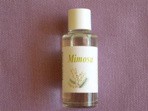 Mimosa, essence