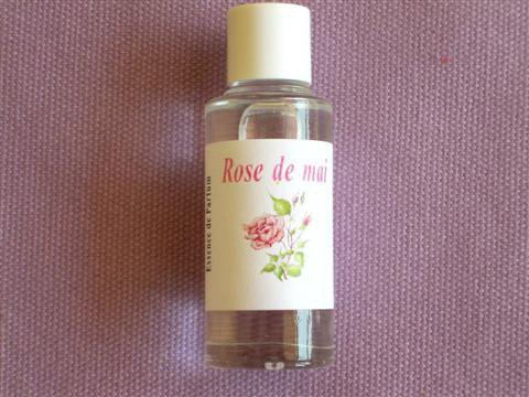 Rose de Mai, essence