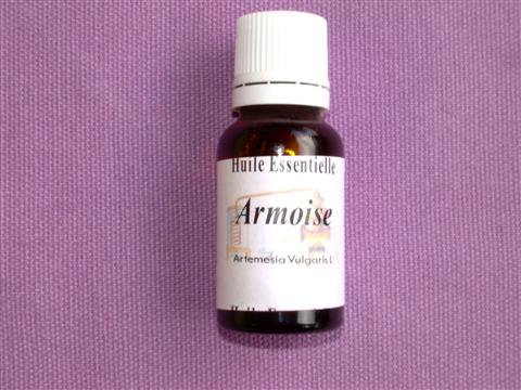 Armoise, huile essentielle