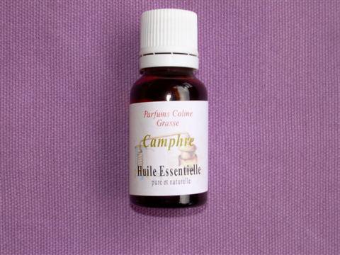 Camphre, huile essentielle