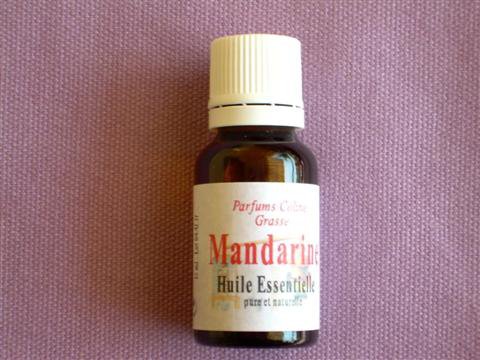 Mandarine, huile essentielle