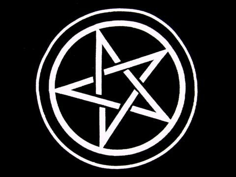 Tapis Noir Pentacle