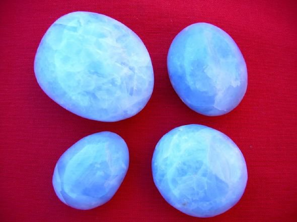 Galet Calcite Bleu