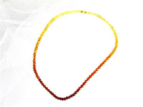 Collier Ambre perle facettes